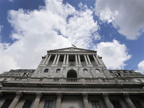 Bank of England is set to hold interest rates at a 15-year high despite worries about the economy